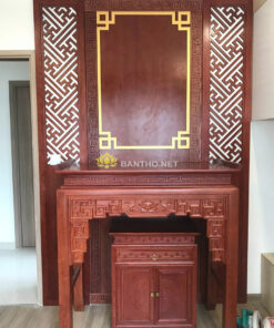 Bàn thờ đứng mẫu Triện và tủ con cùng vách thờ