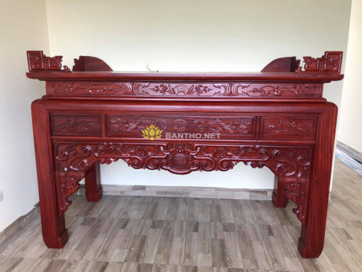 Bàn thờ ông bà tổ tiên gỗ Hương đục hạ nền