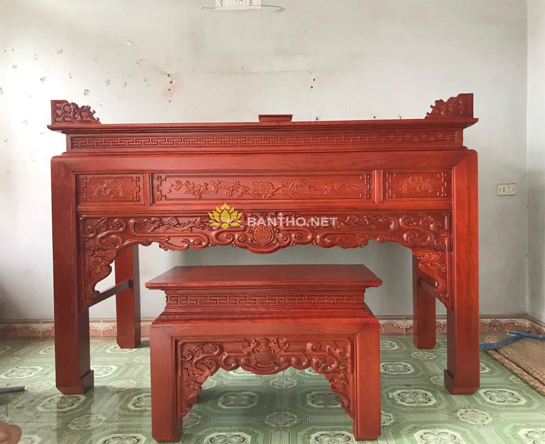 Bàn thờ đẹp Ngũ Phúc mẹ con hạ nền
