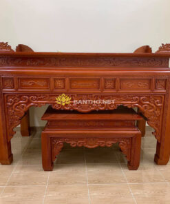 Bàn thờ mẹ con Ngũ Phúc