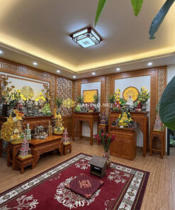 Bàn thờ phật và gia tiên chung phòng thờ