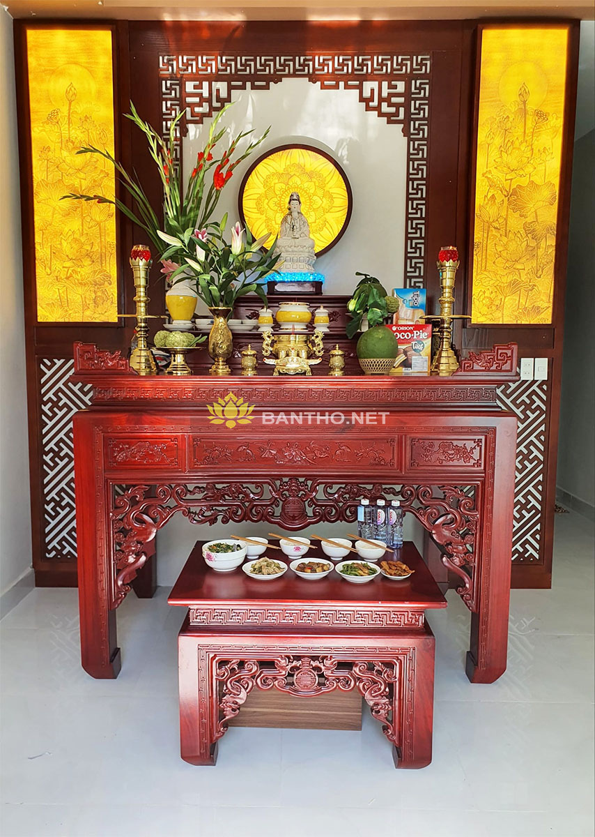 Mẫu bàn thờ phật chung với gia tiên