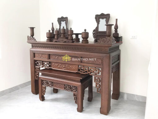 Mẫu bàn thờ gia tiên đẹp chạm Sen Triện