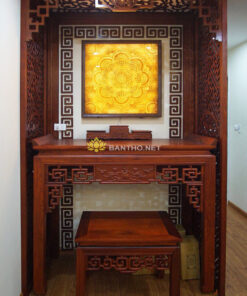 Bàn thờ đứng chung cư mẫu hiện đại
