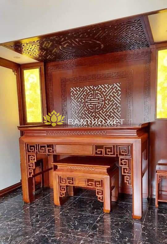 Mẫu bàn thờ trơn Triện đẹp