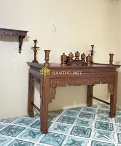 Bàn thờ phật treo tường và bàn thờ gia tiên