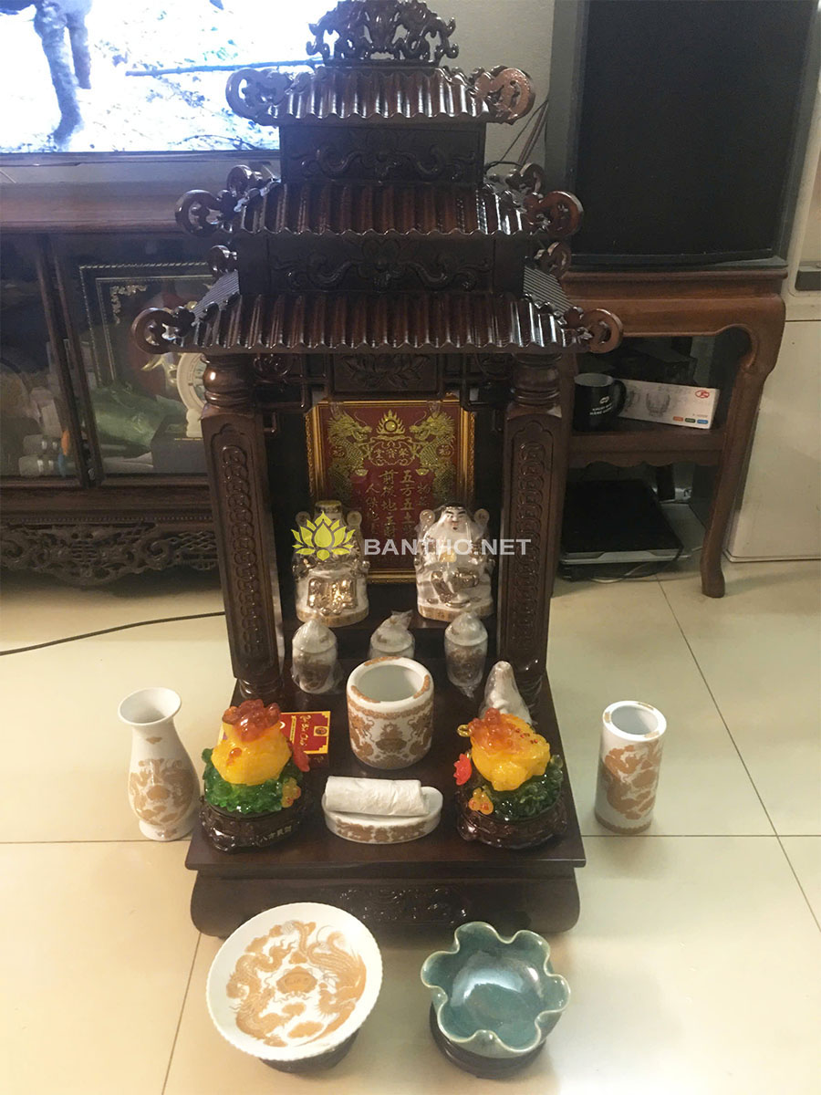 Bàn thờ thần tài gỗ Sồi