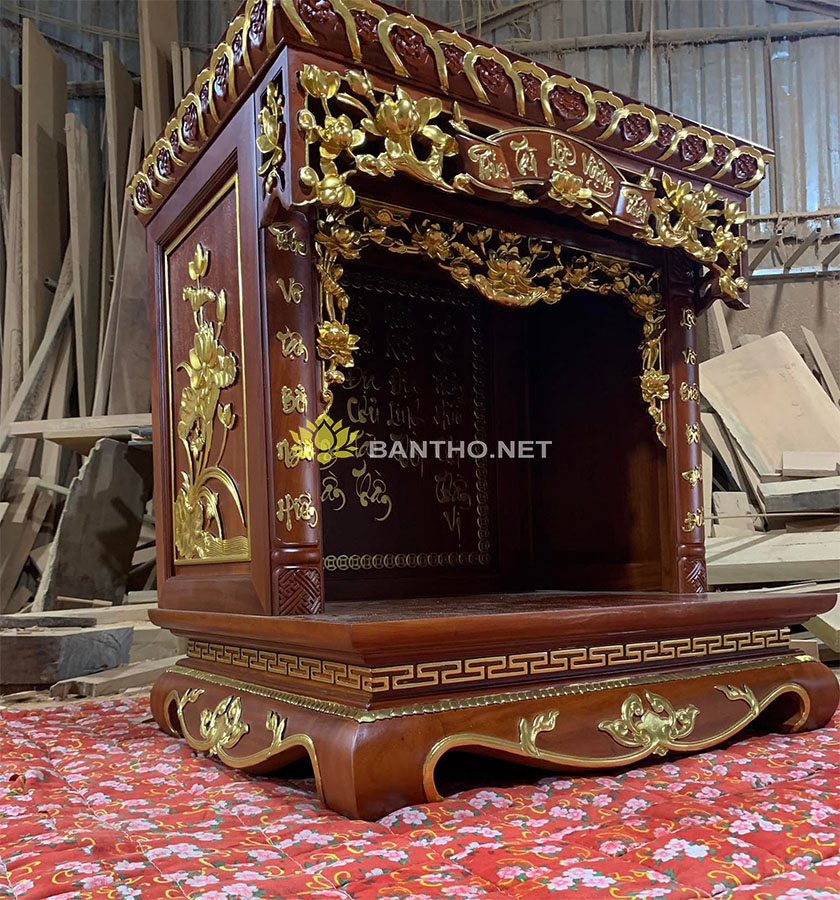 Ban thờ thần tài đẹp tại Hà Nội