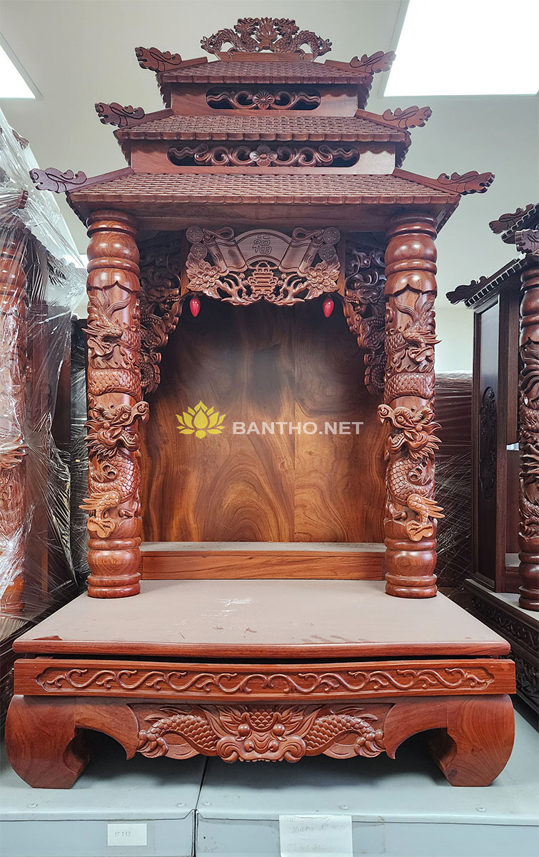 Bàn thờ Thần Tài - Ông địa đẹp mái chùa