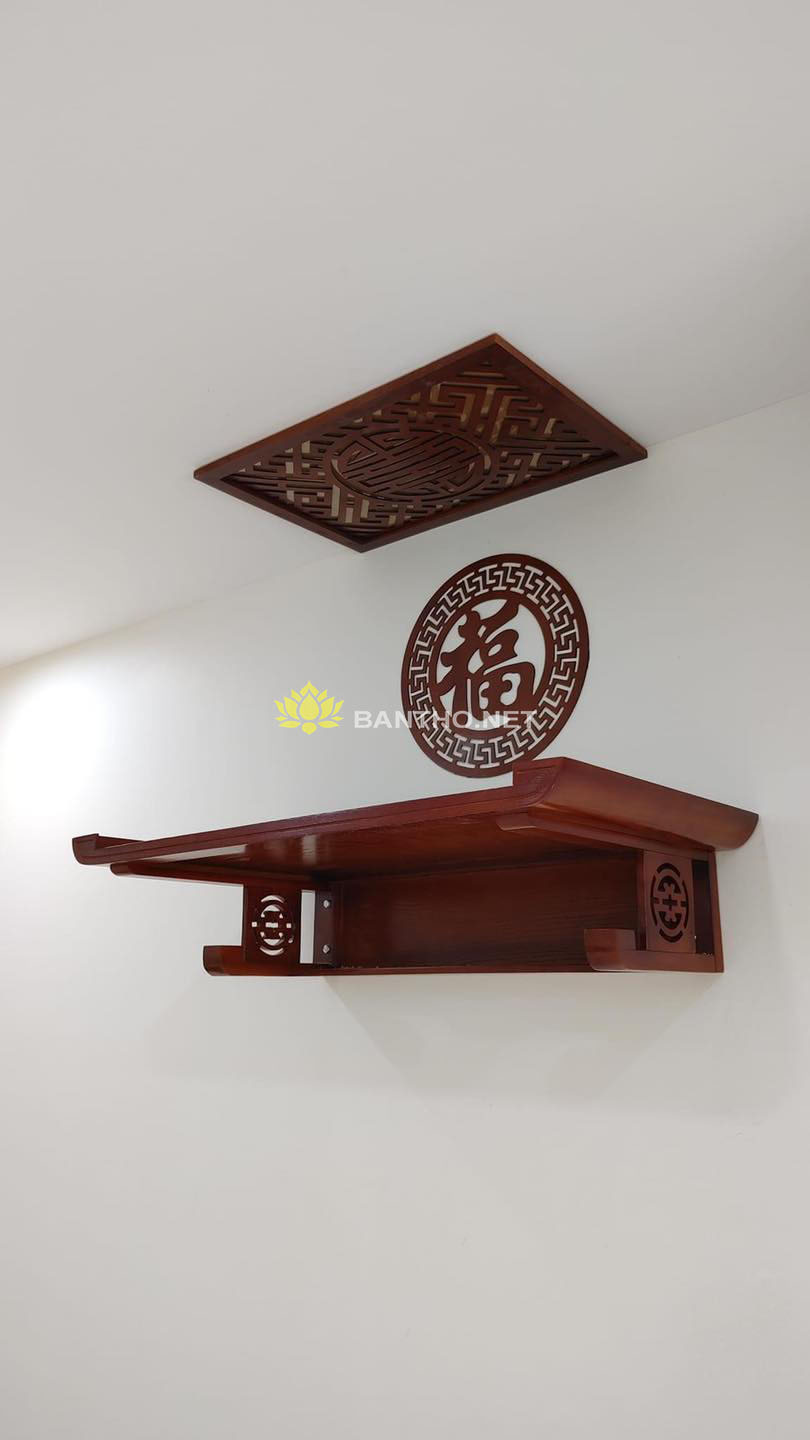 Mẫu bàn thờ treo tường con sơn chữ Thọ