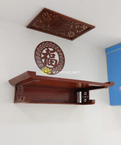 Mẫu bàn thờ treo tường con sơn chữ Thọ và tấm chắn ám khói