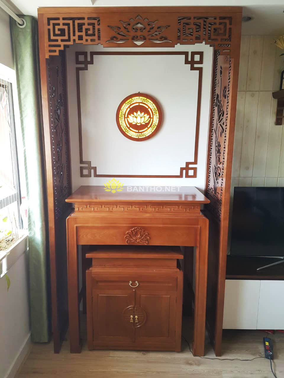 Ban thờ chung cư đẹp ấm cúng