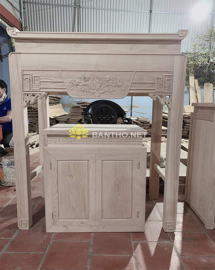 Bàn thờ gỗ Sồi giá rẻ