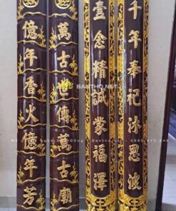Câu đối dáng thân cây Trúc nền son