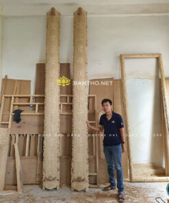 Đôi câu đối thờ lòng máng tại đình, đền, phủ còn để mộc