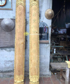 Đôi câu đối gỗ Mít