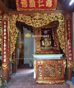 Hoành phi câu đối thờ Thánh trên phượng dưới lân