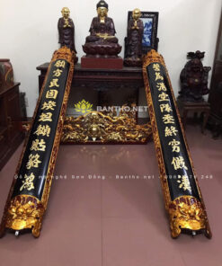 Câu đối thờ sơn mài nền then chùi