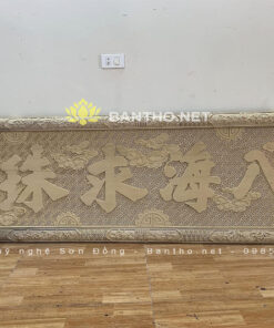 Hoành phi câu đối bằng gỗ thờ ở đền miếu phủ