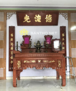 Hoành phi câu đối thượng cầm hạ thú và bàn thờ gia tiên sơn PU