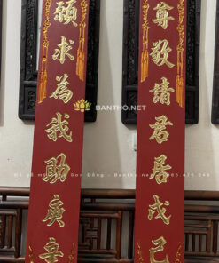 Câu đối phẳng nền son