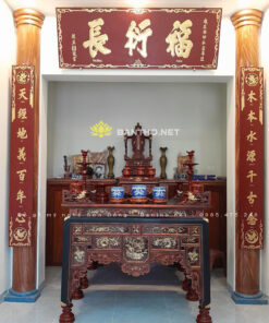 Hoành phi câu đối phẳng nền son