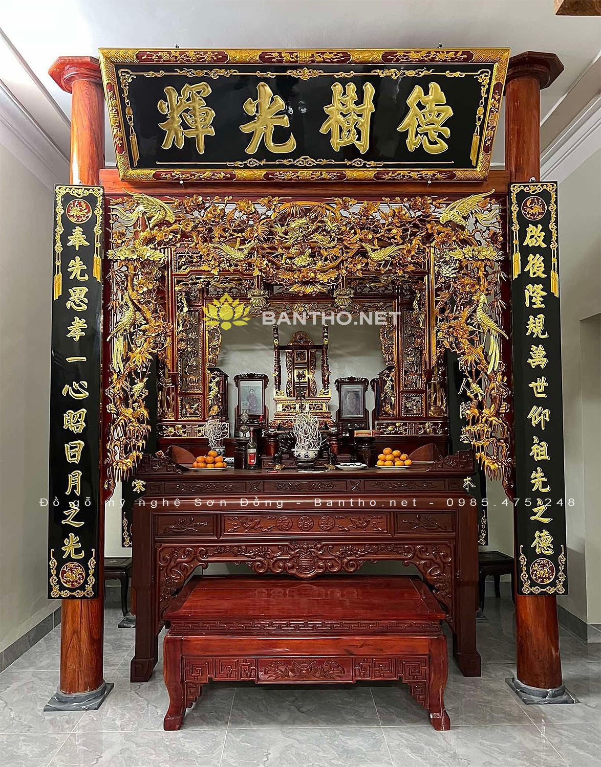 Mẫu hoành phi câu đối thờ gia tiên đẹp cùng gian thờ