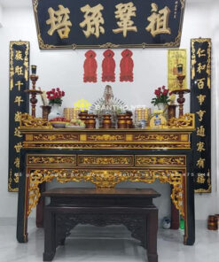Hoành phi câu đối Triện đơn giản và án gián thờ đẹp
