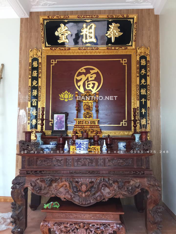 Hoành phi câu đối thờ gia tiên