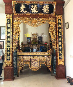 Hoành phi câu đối thờ gia tiên trong gian thờ